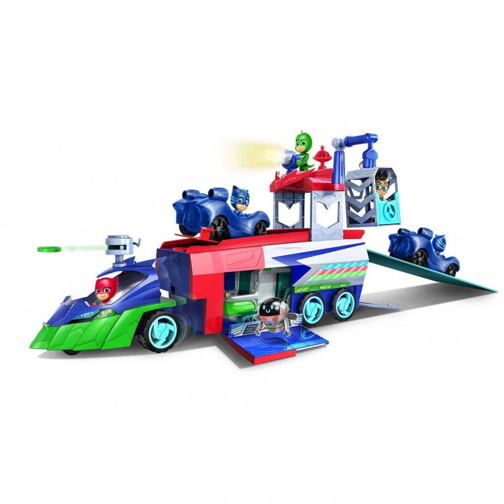 PJ Seeker with Deluxe Cat-Car and Catboy Figure G987