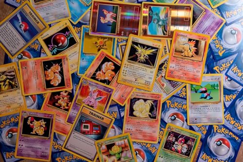 100 Pokemon Card Lot with Deck Box B818