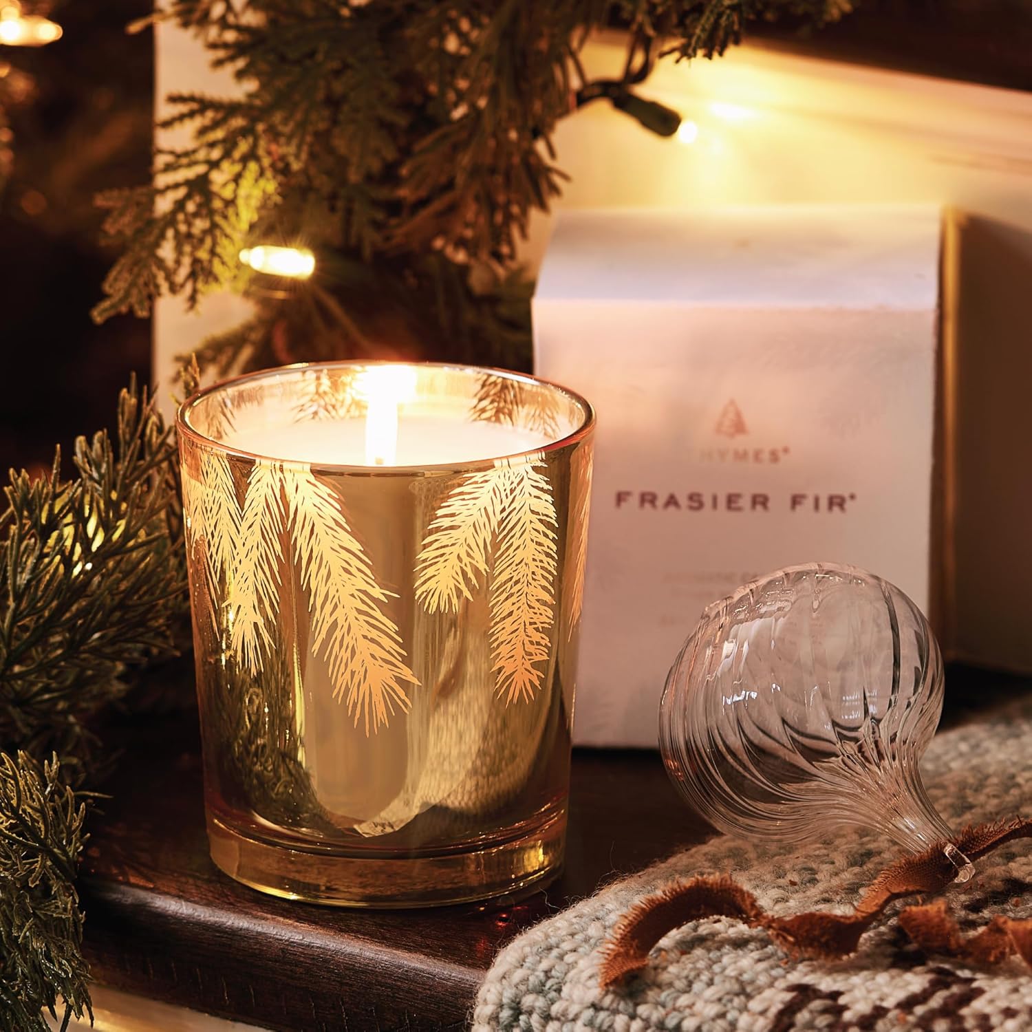 Pine Needle Gold Scented Candle (13 oz) Q2457