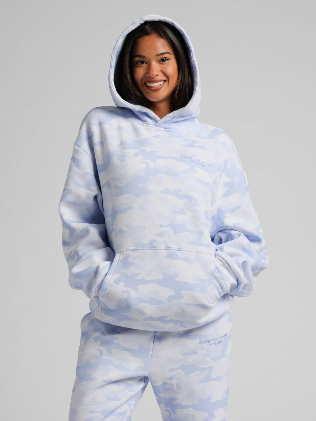 Pastel Hoodie – Mega