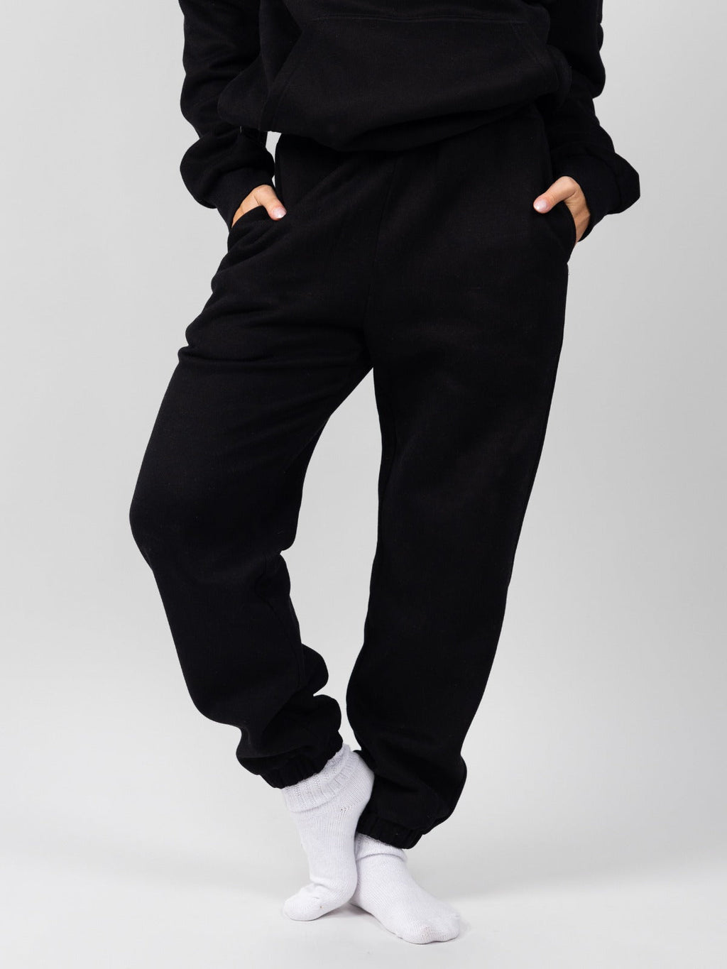 Travel Essentials Sweatpants - Pre-Order