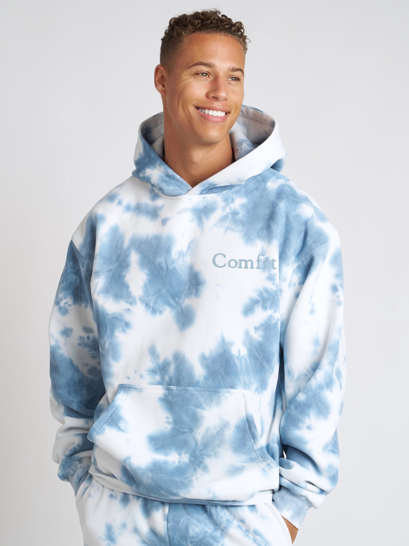Minimalist Hoodie - Pre-Order
