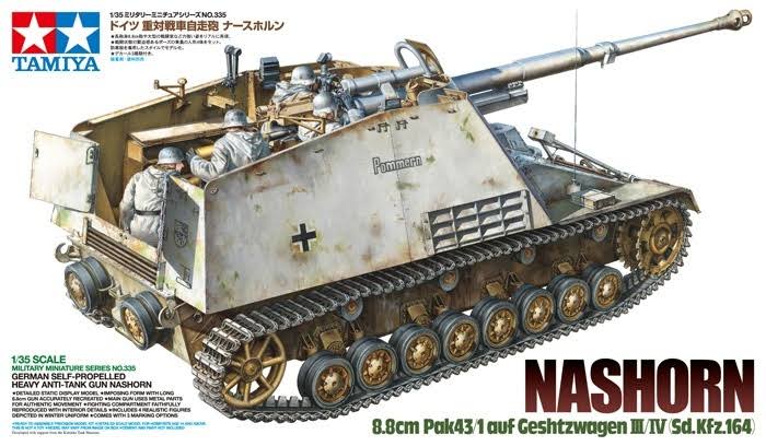 1/35 German Nashorn Heavy Tank Destroyer V30504