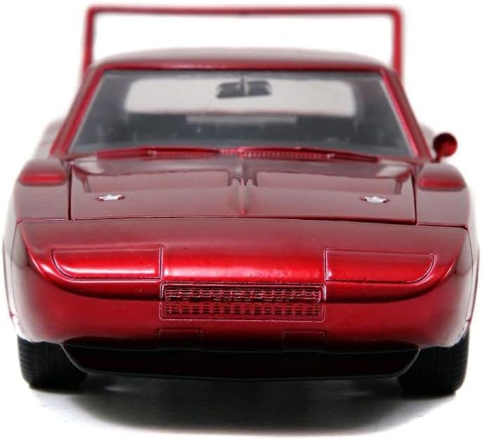 1:24 Scale Red Die-Cast Car O83810