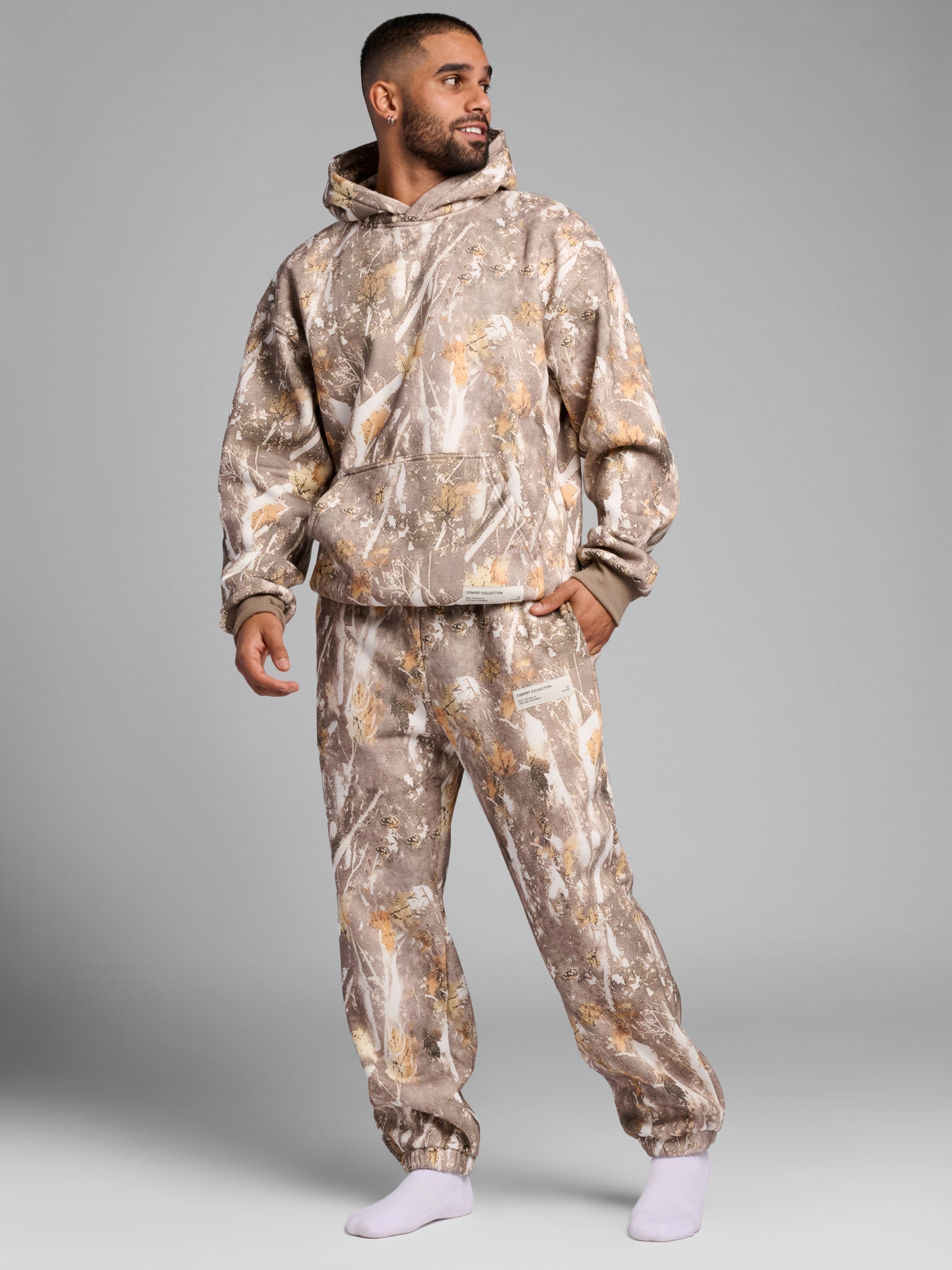 Camo Hoodie – Mega