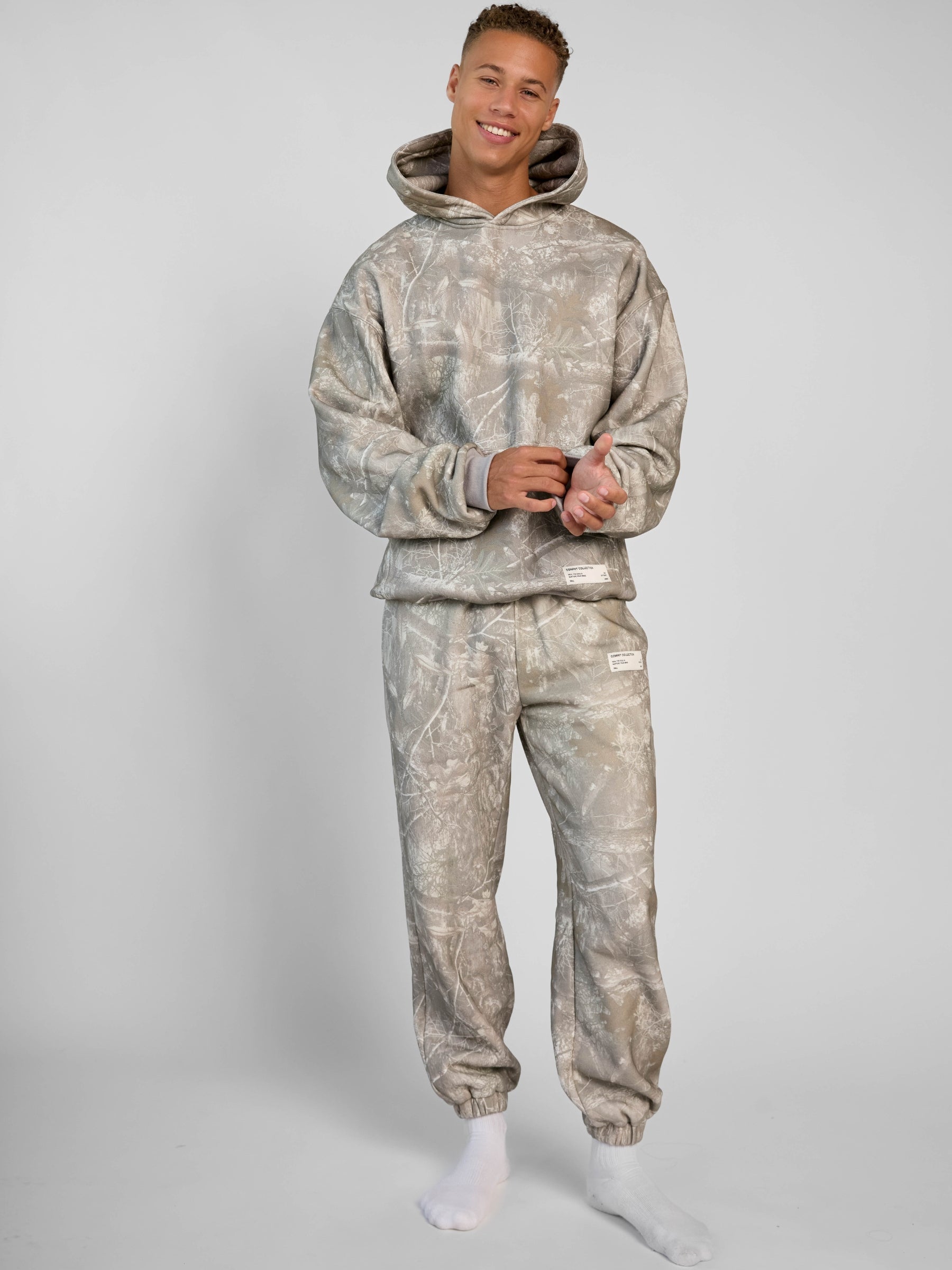Camo Hoodie – Mega