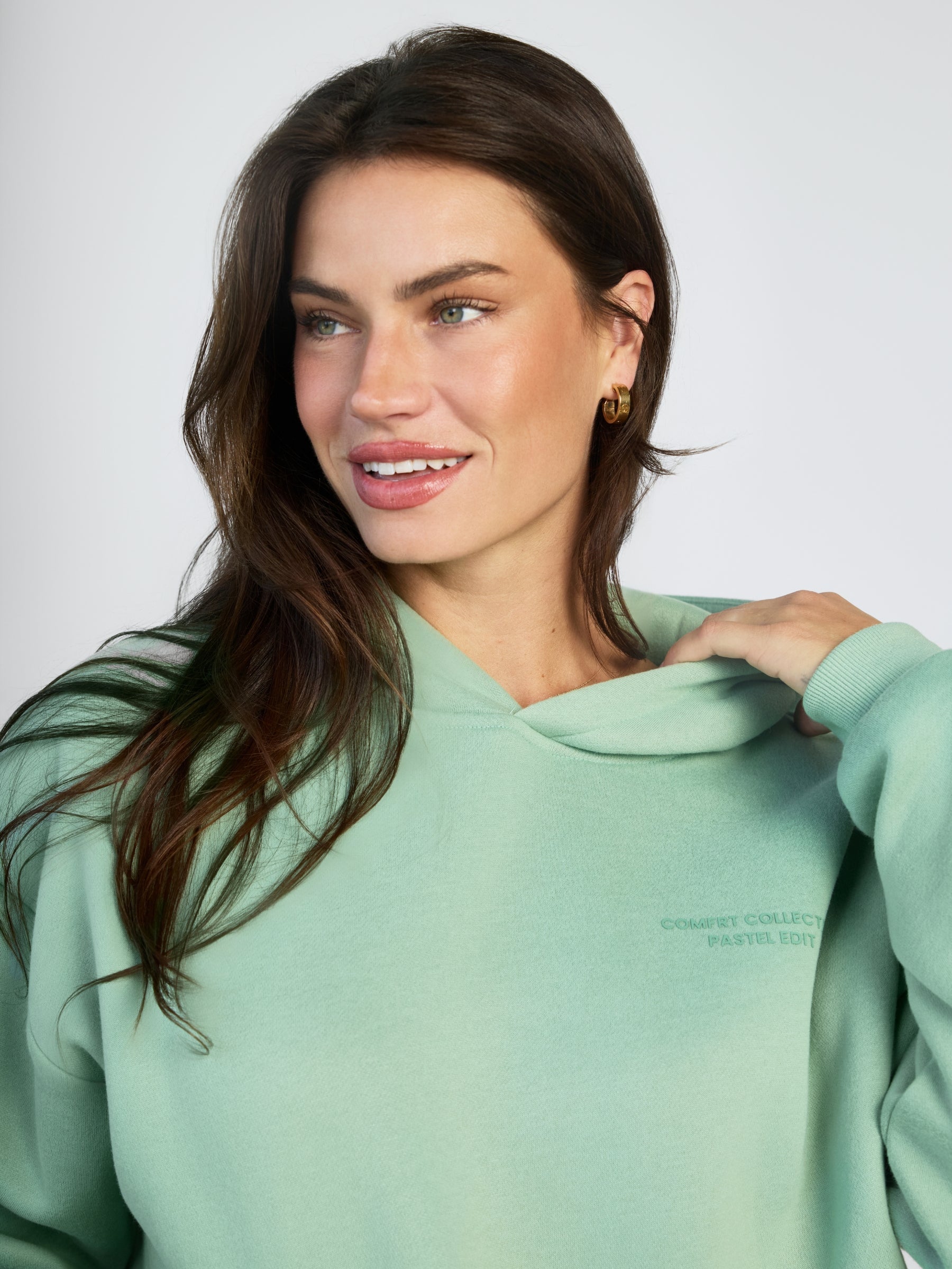 Pastel Hoodie – Mega