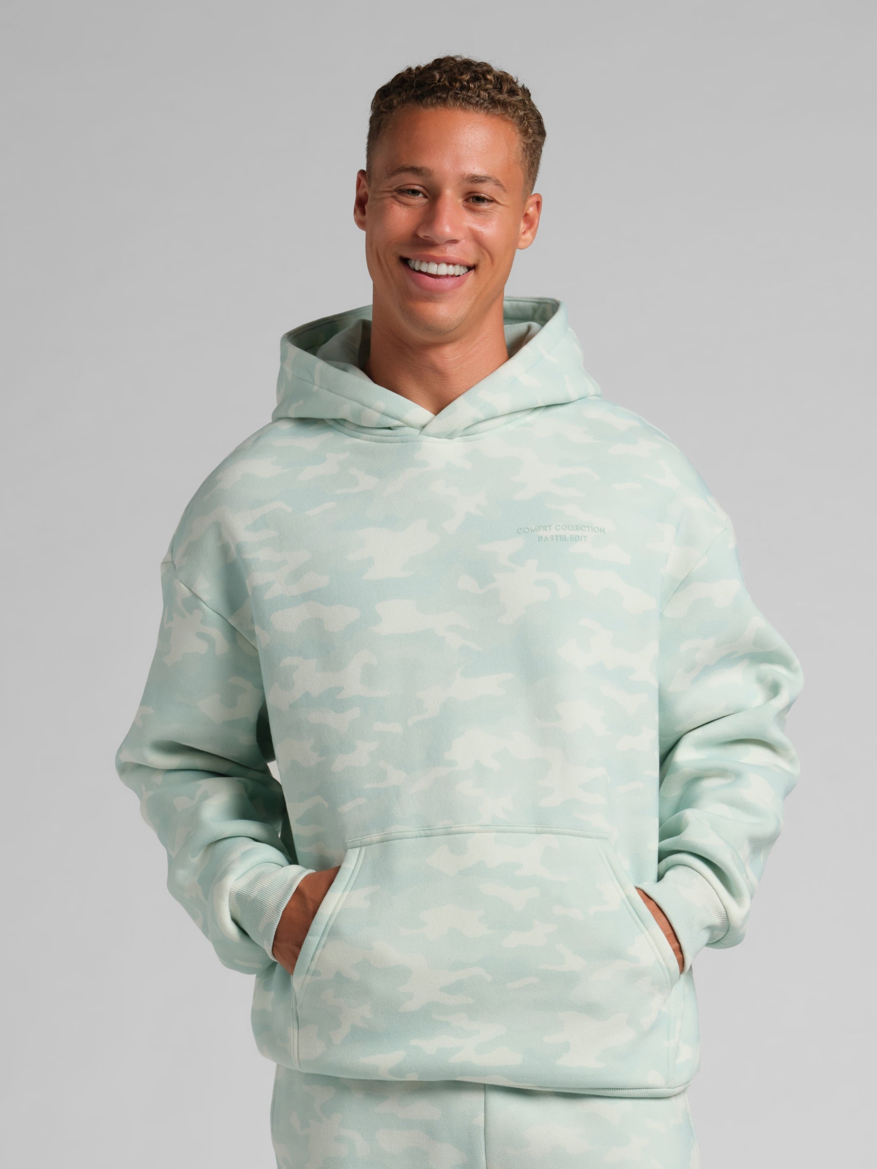 Camo Hoodie – Mega
