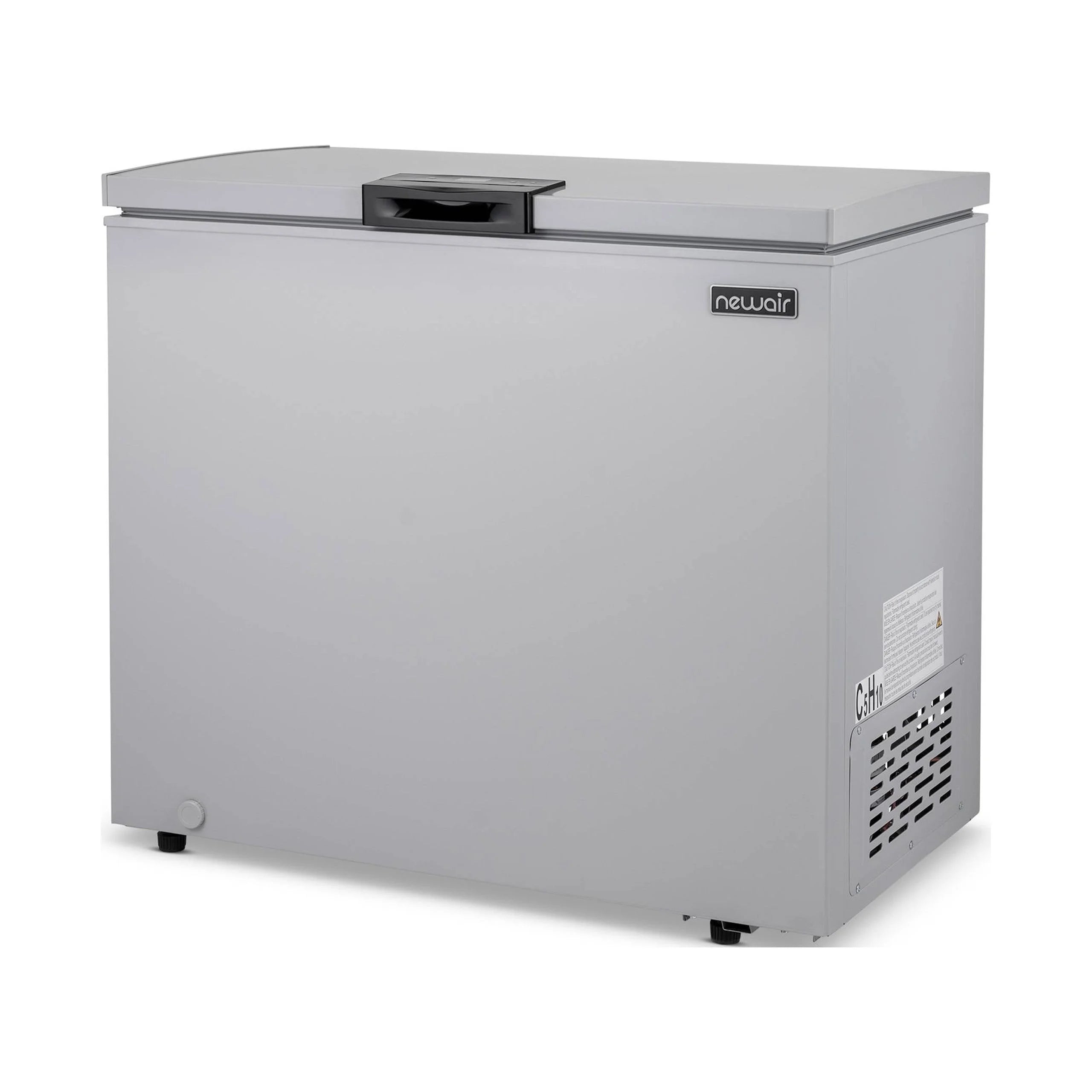 6.7 Cu. Ft. Compact Chest Freezer in Cool Gray P3137