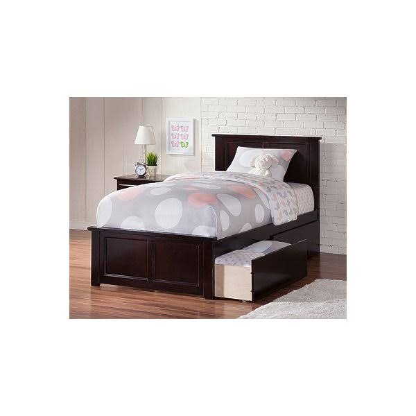 Caramel Full Bed with 2 Drawers D901