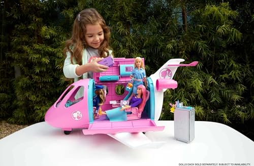 Transforming Playset with Reclining Seats and Overhead Compartments, 15+ Pieces N538
