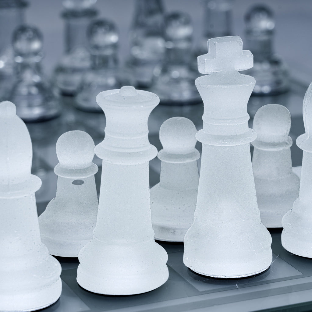 33 Pc Glass Chess Set L50537