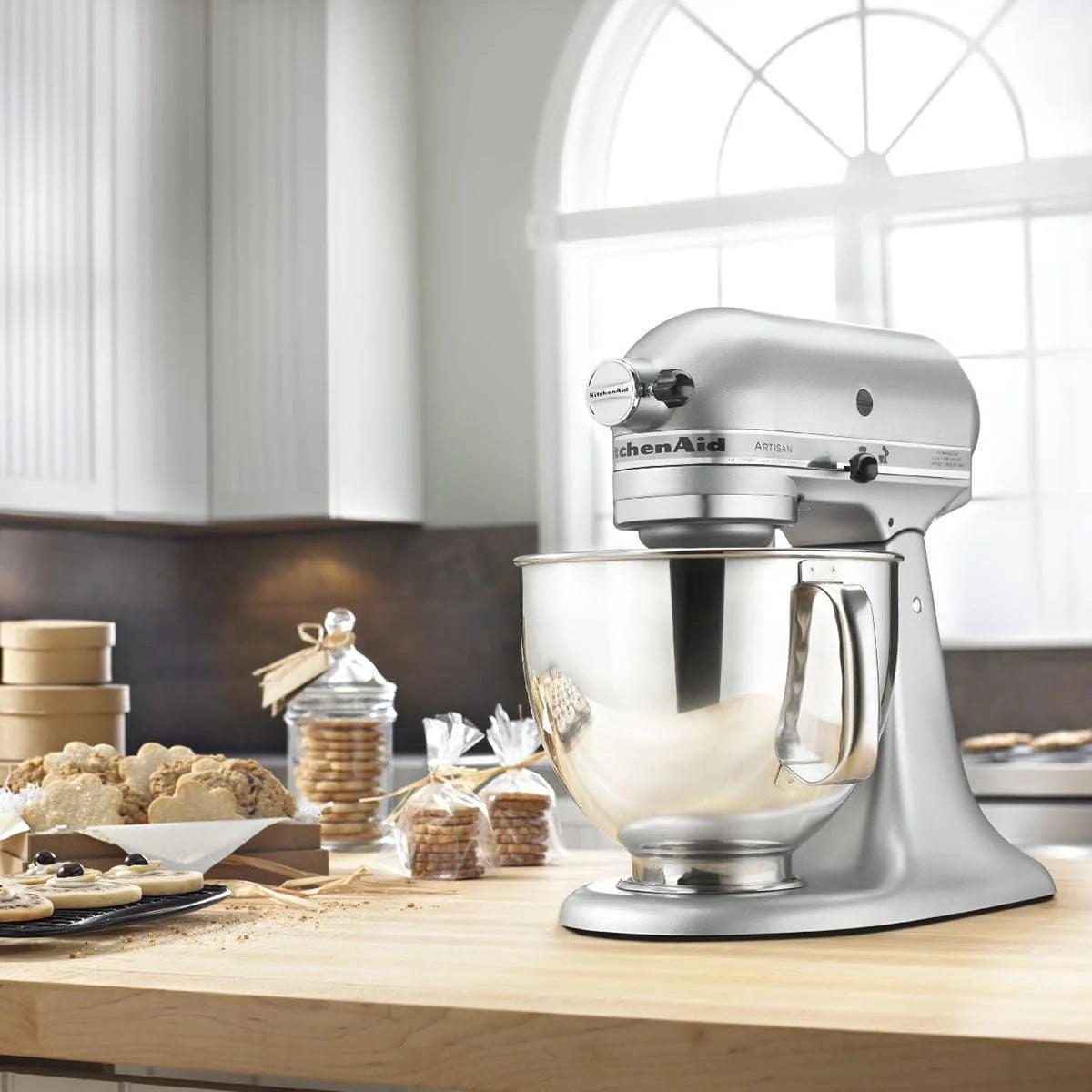 5 QT Silver Metallic Mixer Y25637
