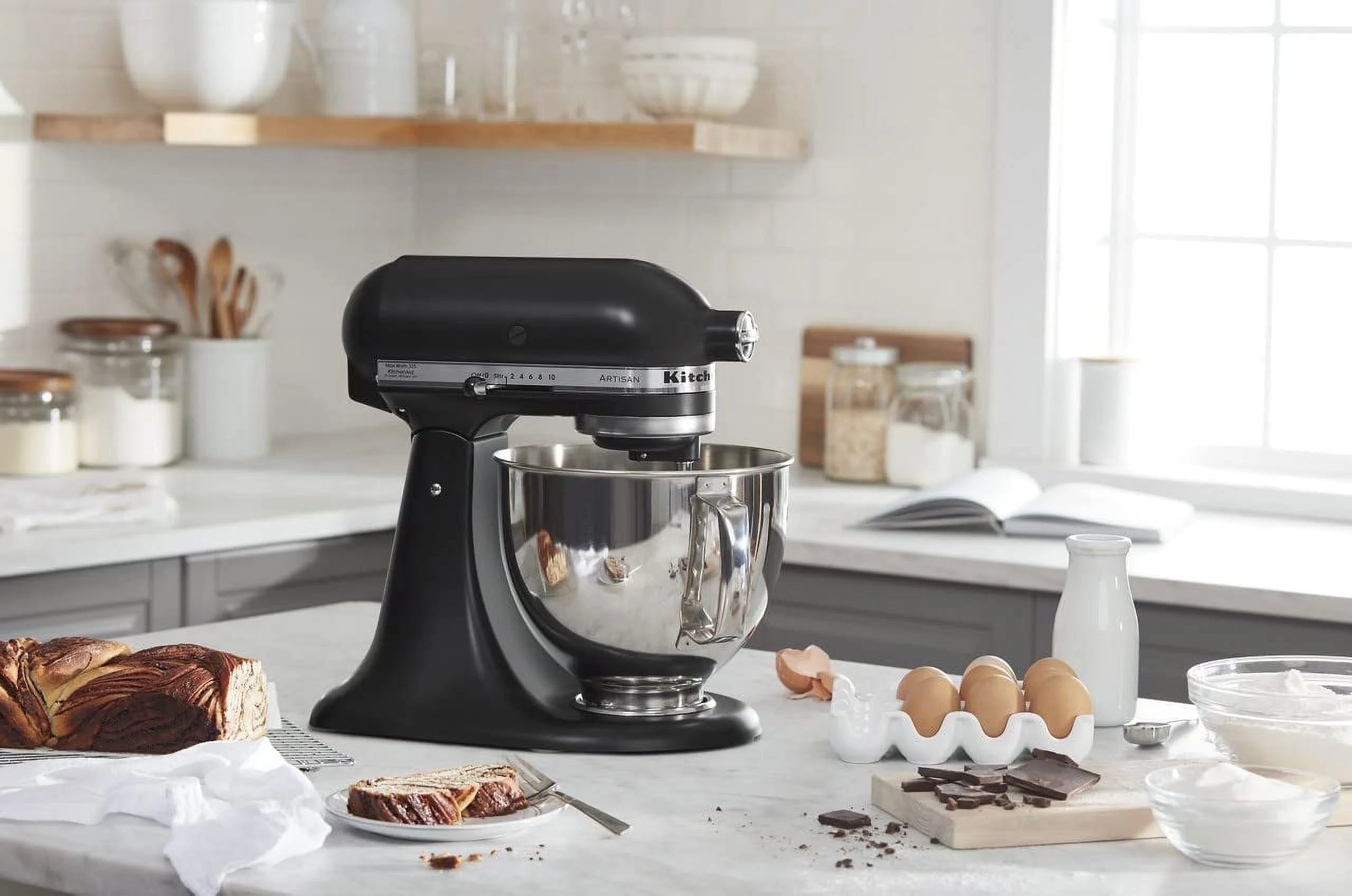 Black Matte 5 Quart Tilt-Head Stand Mixer M46825