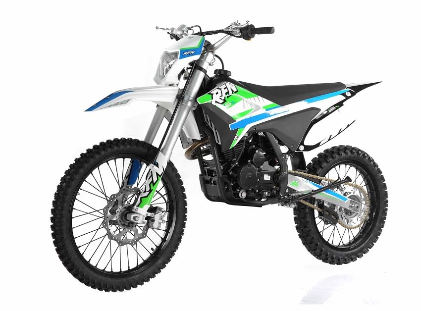 Blue 250cc Dirtbike P58916