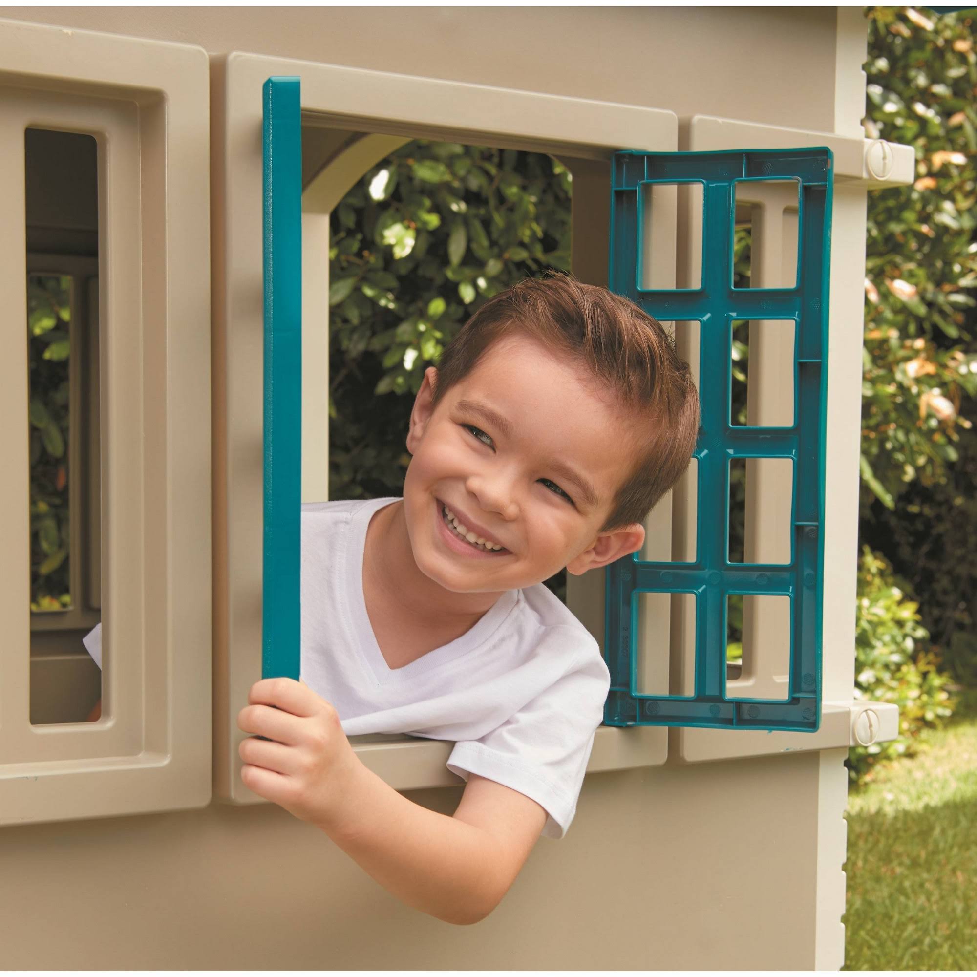 Blue Playhouse B350