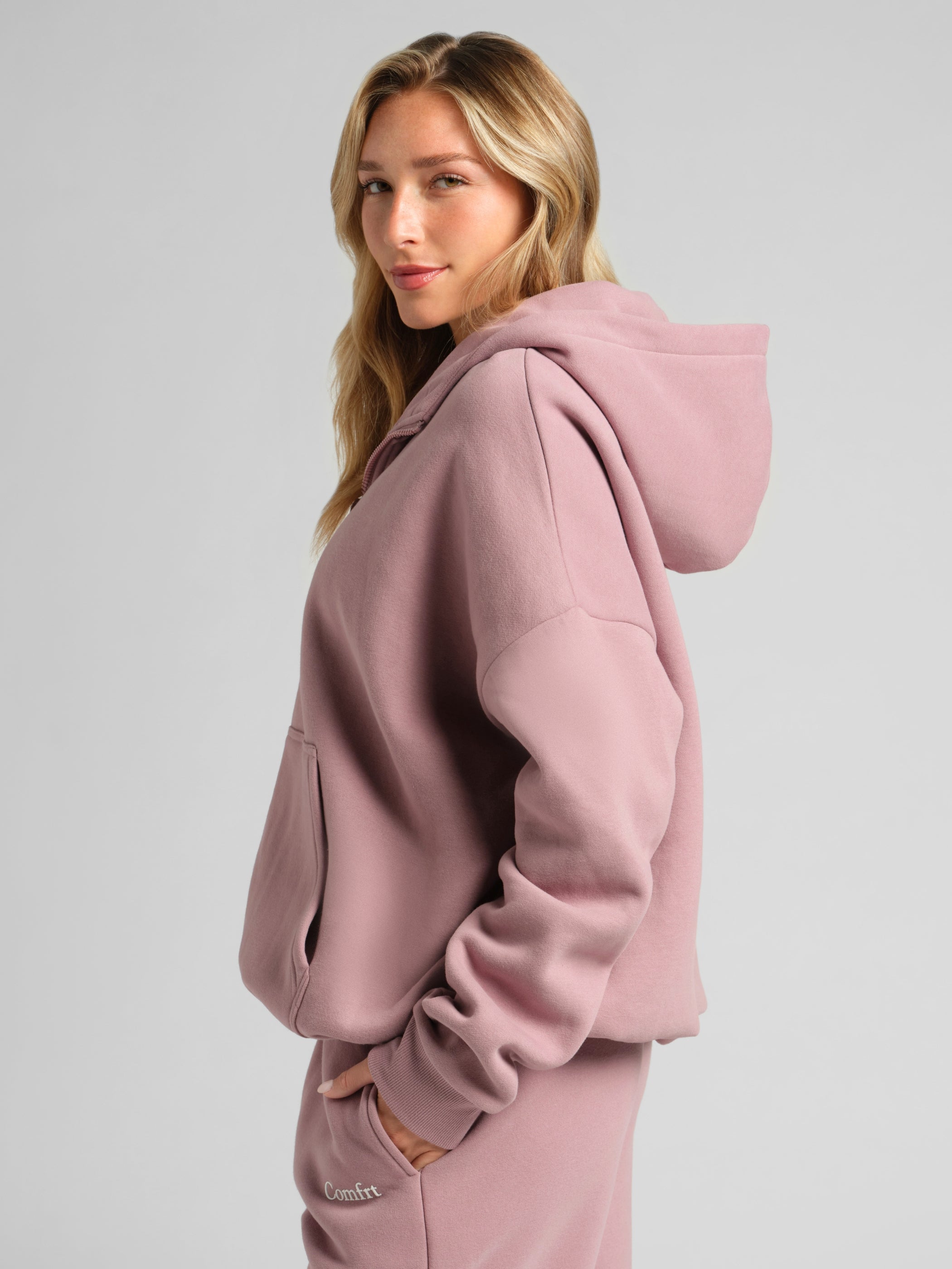 Cloud Zip Hoodie – Mega