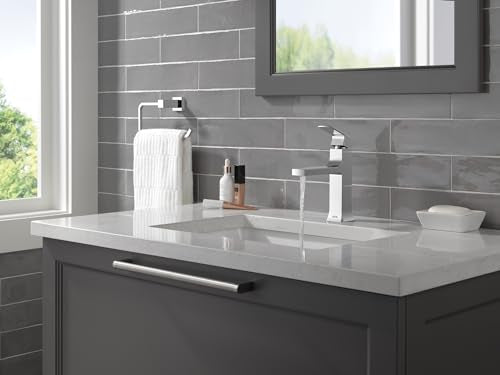 Chrome Single Hole Bathroom Sink Faucet with Metal Push-Pop Drain J5521