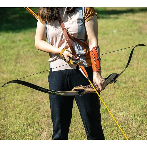 62" Takedown Recurve Bow Set with Laminated Wooden Riser M198