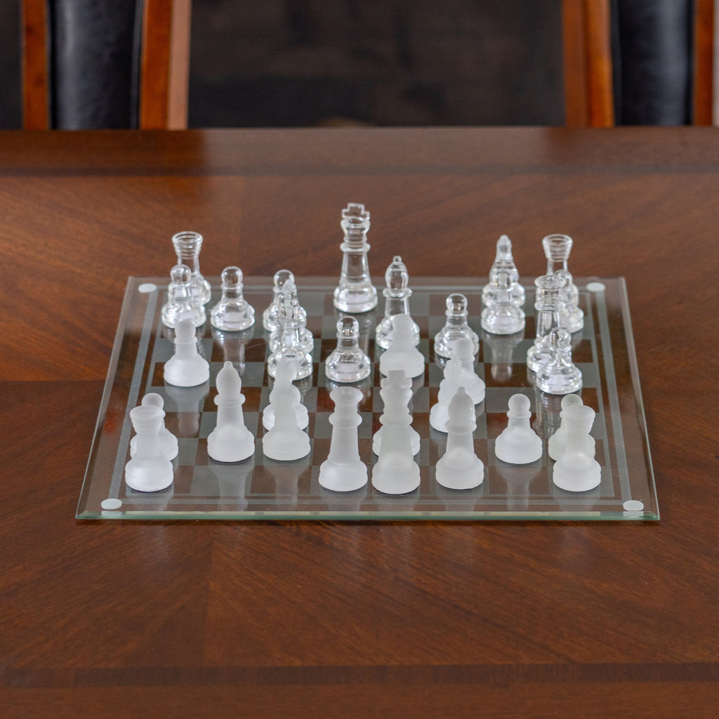 33 Pc Glass Chess Set L50537