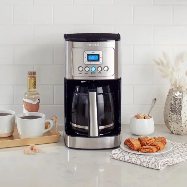 14-Cup Programmable Coffeemaker V808