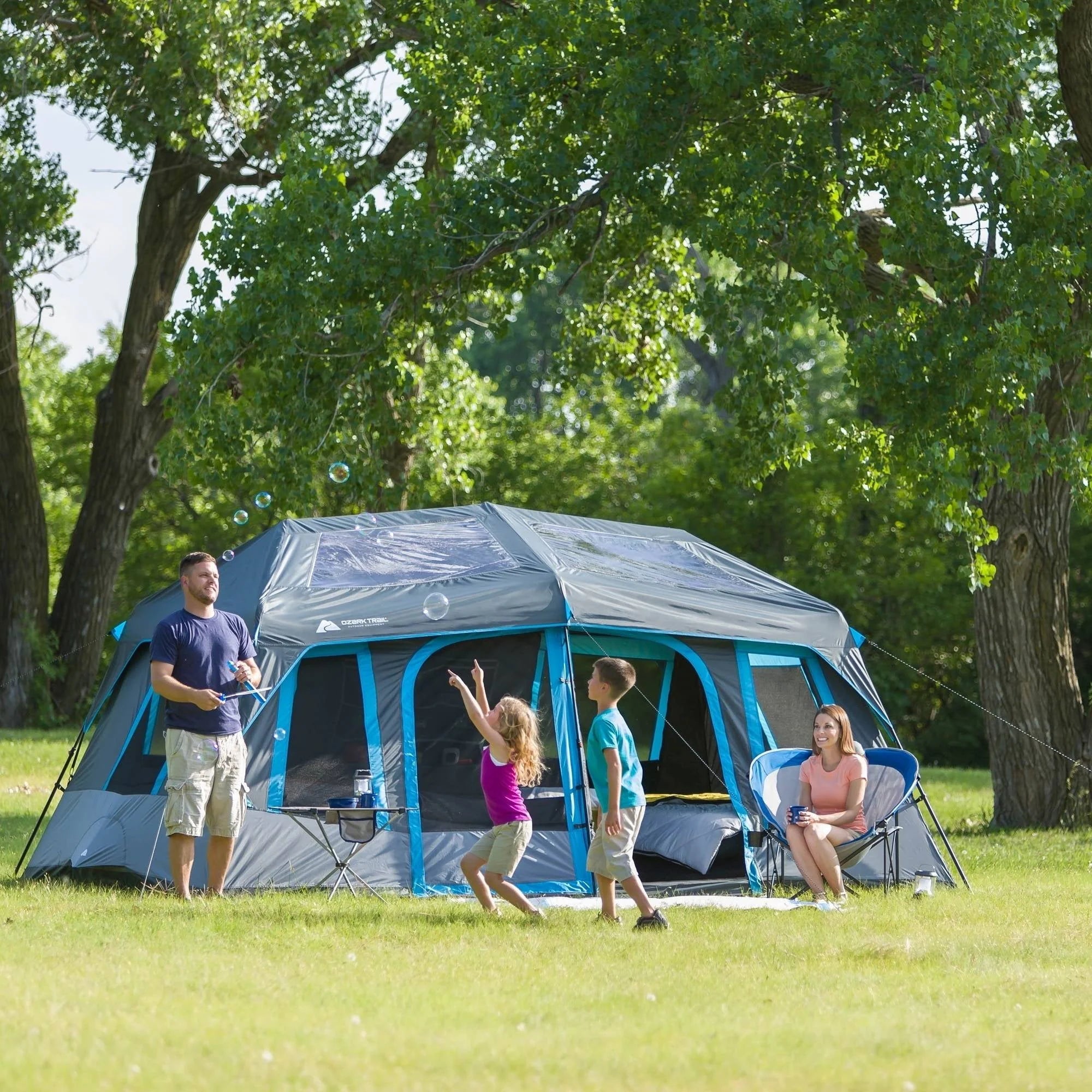 14'x10' 10-Person Instant Cabin Tent P1152