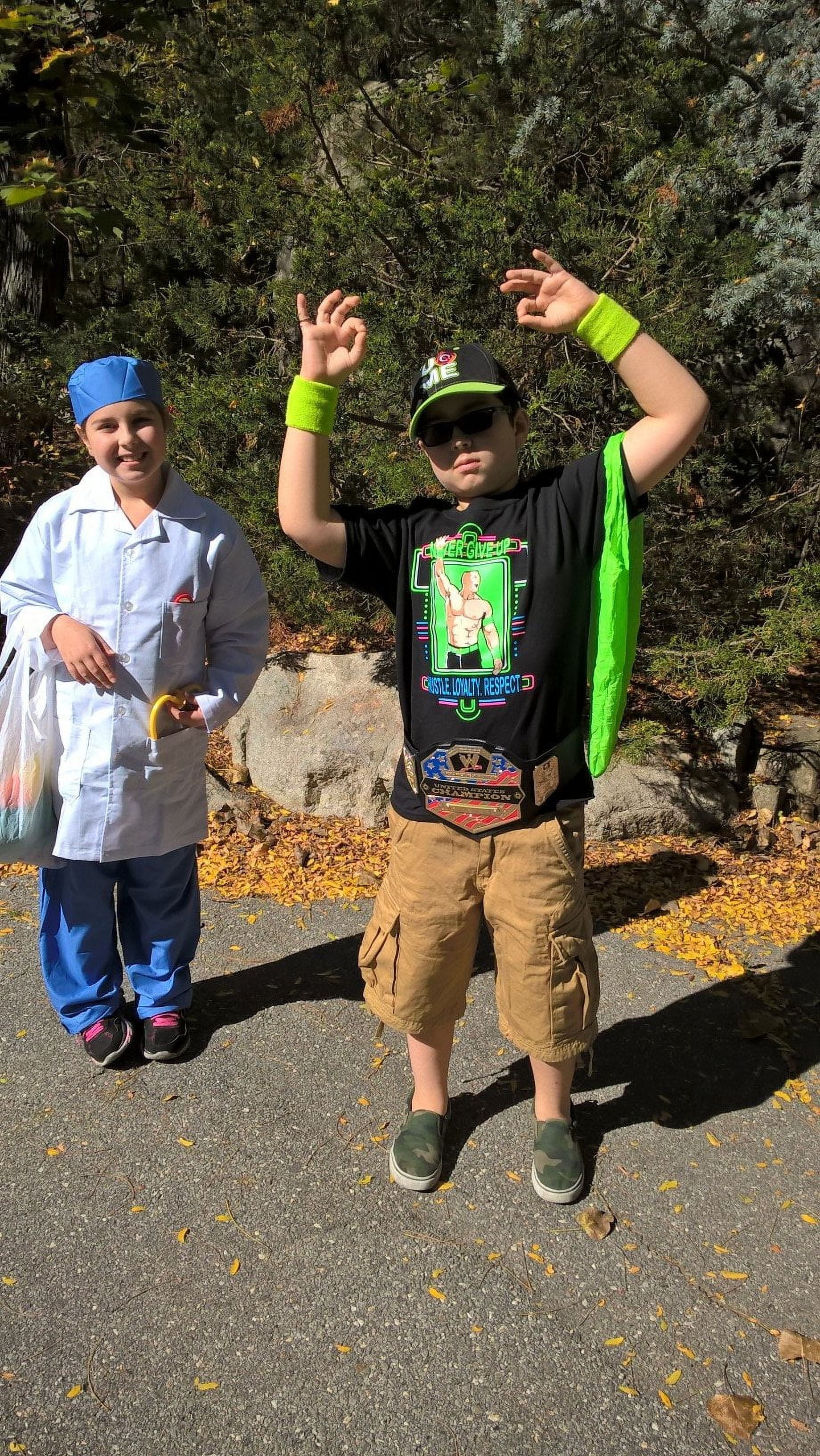Neon Green Boys Costume T-shirt Hat Wristbands A539