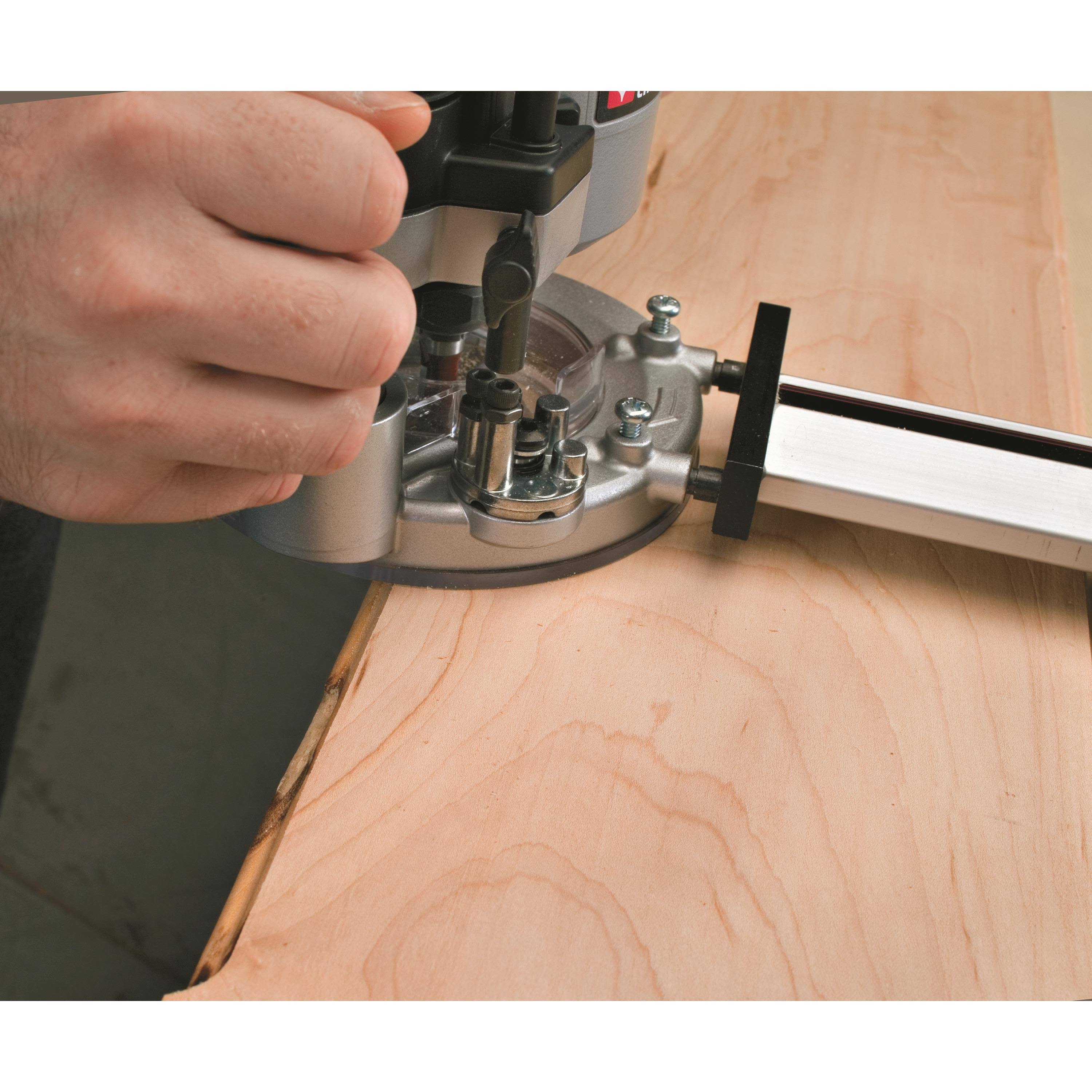 2.25 HP Plunge and Fixed Base Router Kit Q482679