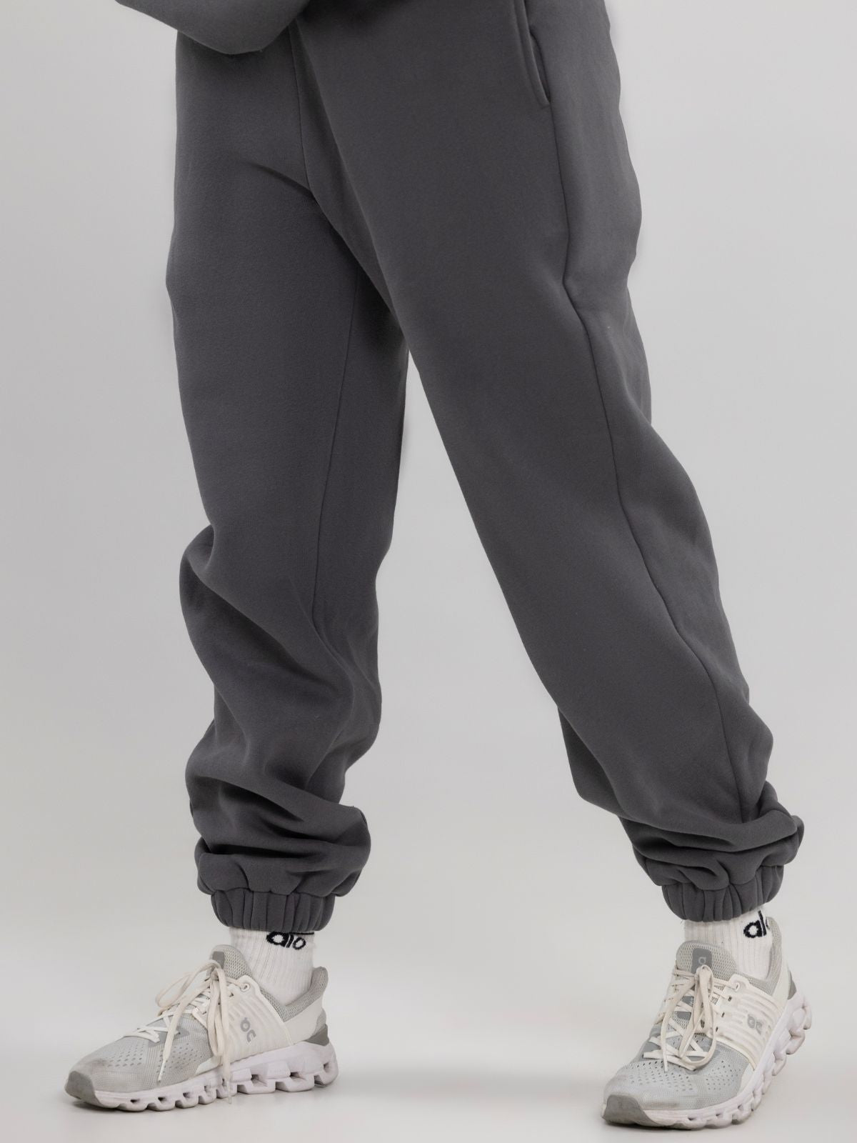 Travel Essentials Sweatpants - Pre-Order